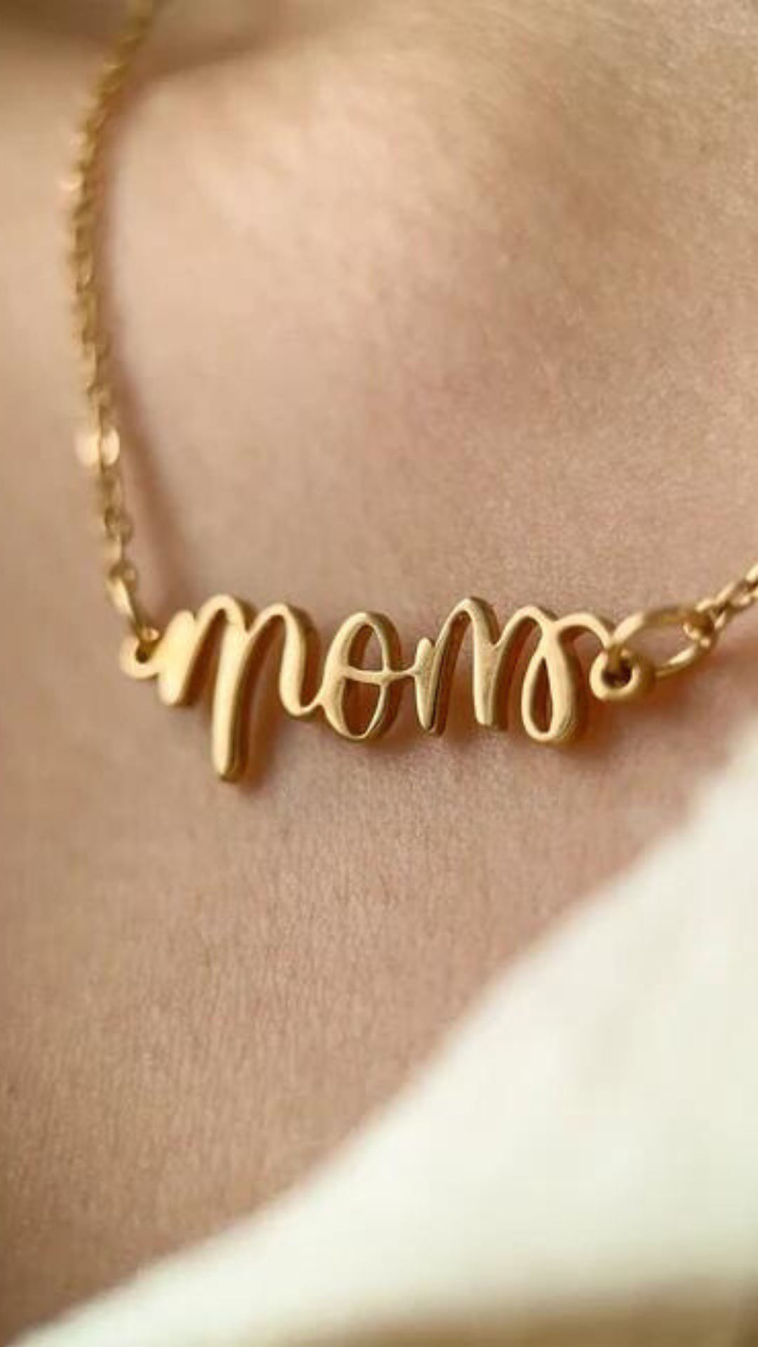 Love, Mom │ Gift Necklace